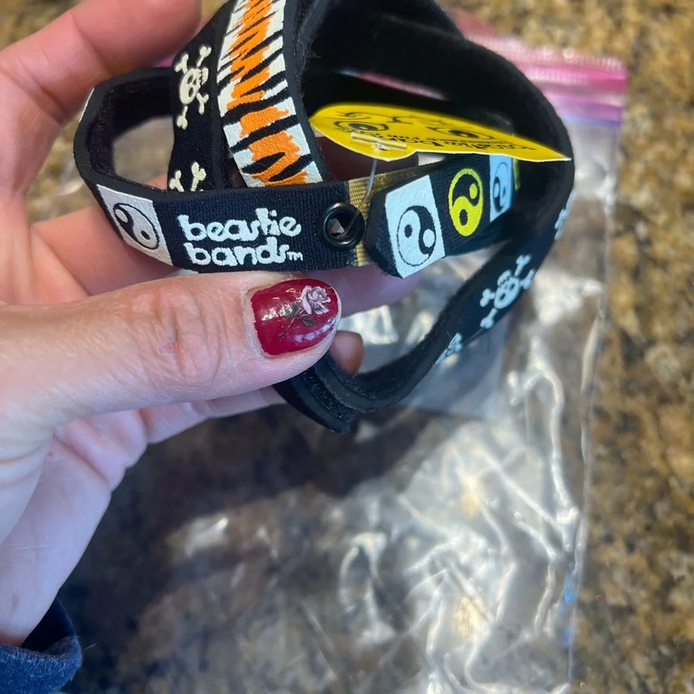 Beastie band engineerd for cats
